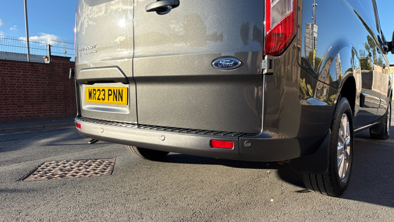 Ford Transit Custom 340 L1 Diesel Fwd 2.0 EcoBlue 170ps Low Roof Limited Van Auto